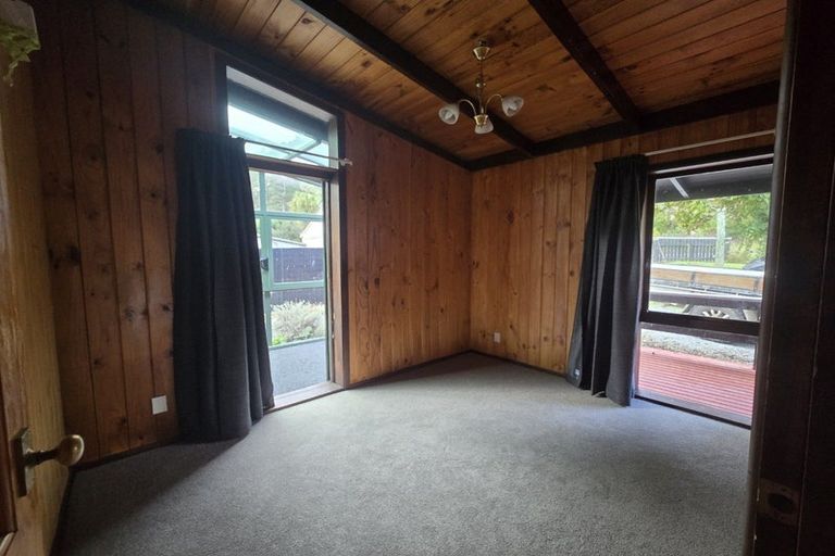 Photo of property in 694 Whitemans Valley Road, Whitemans Valley, Upper Hutt, 5371