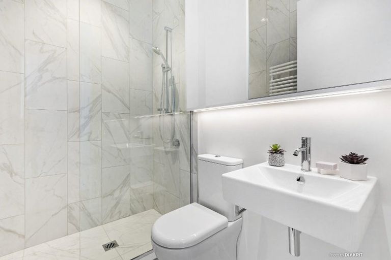 Photo of property in 303/11 Jean Caldwell Way, Island Bay, 6023