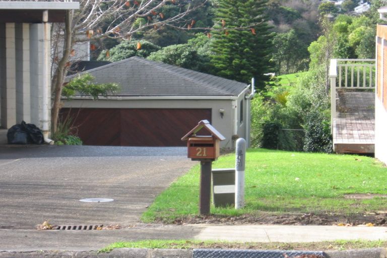 Photo of property in 1/21 Davita Place, Farm Cove, Auckland, 2012