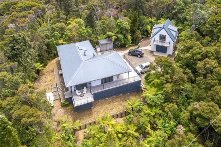 Photo of property in 595 Boat Harbour Road, Whenuakite, Whitianga, 3591