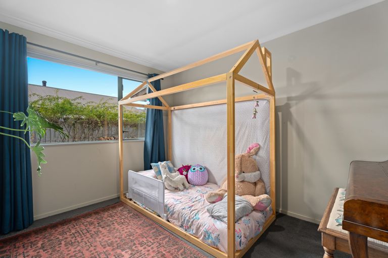 Photo of property in 37a Rob Roy Lane, Wanaka, 9305