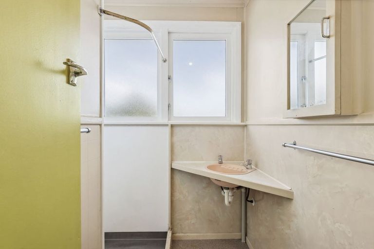 Photo of property in 48 Capell Avenue, Lake Hawea, Wanaka, 9382