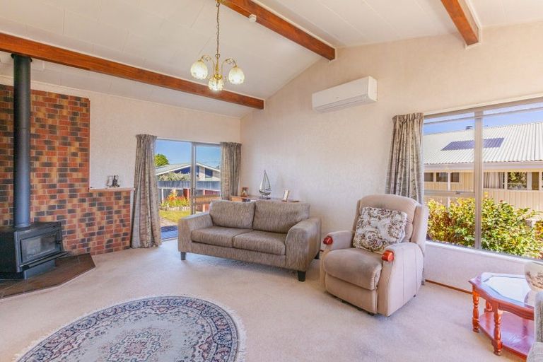 Photo of property in 15 Mclean Terrace, Waipukurau, 4200