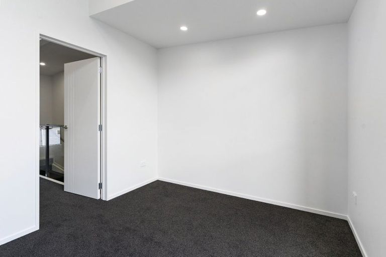 Photo of property in 14 Rangimarie Close, Opaheke, Papakura, 2113