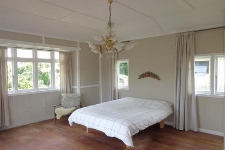 Photo of property in 1/29 Tahi Terrace, Glen Eden, Auckland, 0602