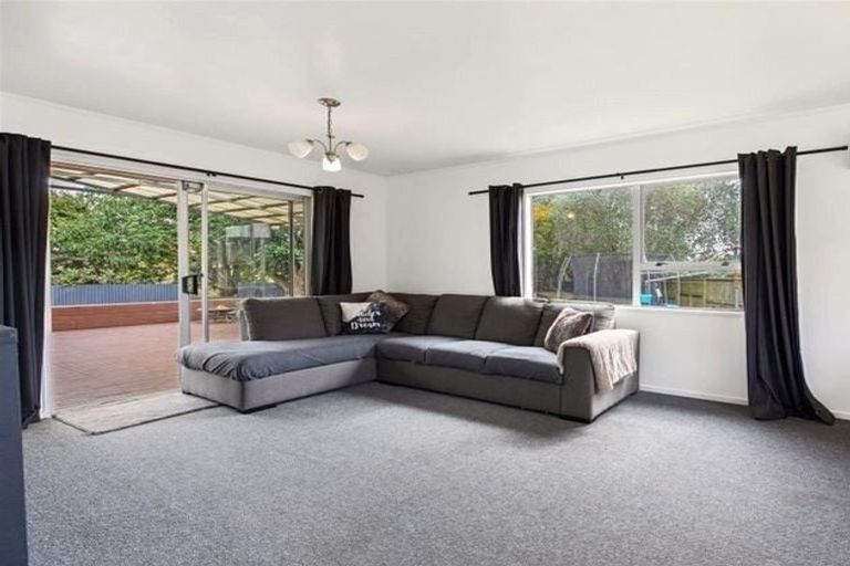 Photo of property in 12 Conifer Place, Te Puke, 3119