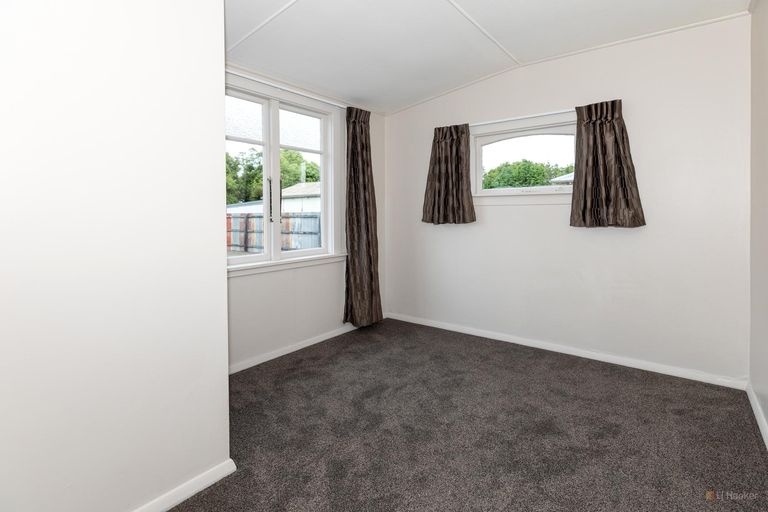 Photo of property in 14 Campbell Street, Geraldine, 7930