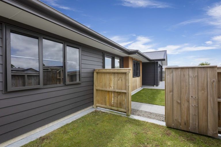 Photo of property in 60 Cyrus Street, Whalers Gate, New Plymouth, 4310