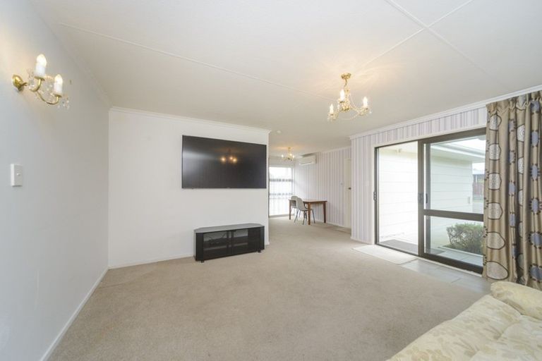 Photo of property in 7a Purdie Place, Milson, Palmerston North, 4414