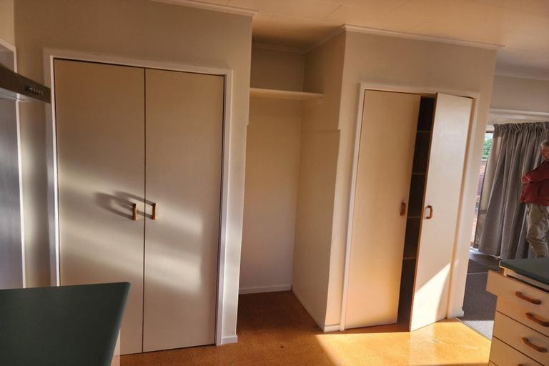 Photo of property in 39 James Cook Street, Havelock North, 4130