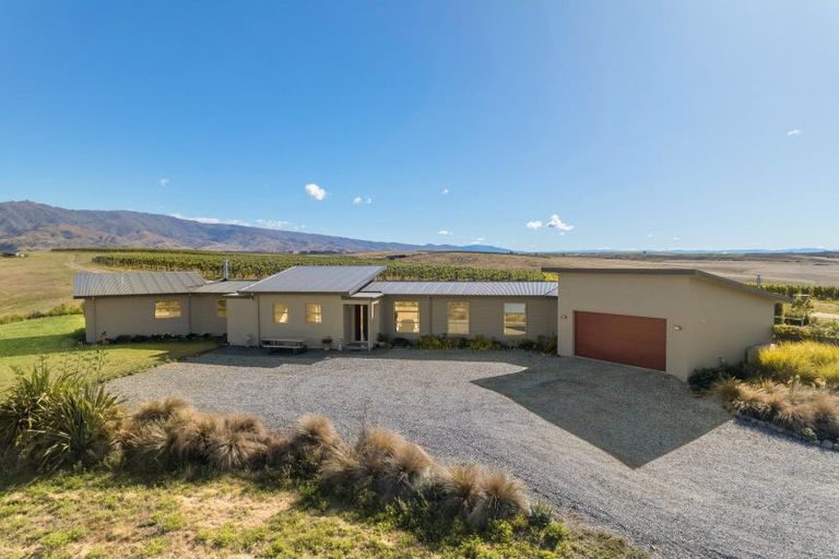 Photo of property in 130a Mcarthur Road, Springvale, Alexandra, 9391