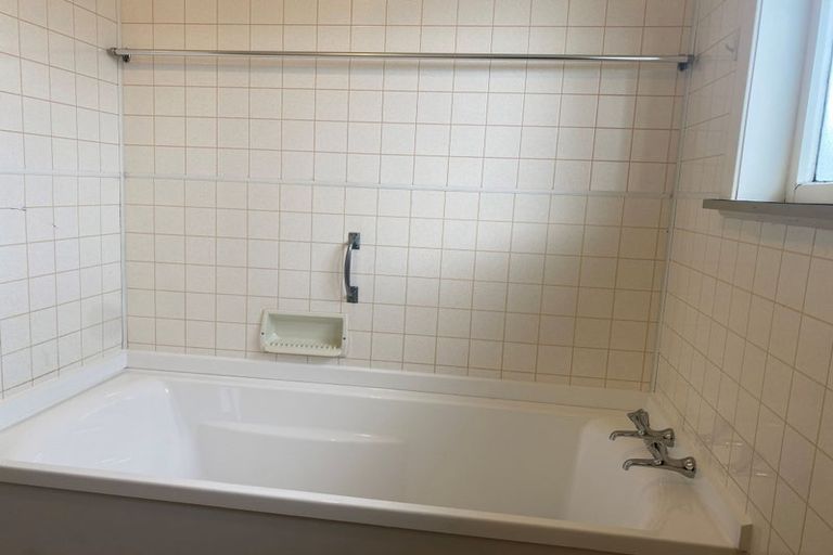 Photo of property in 26 Porutu Street, Fairfield, Lower Hutt, 5011