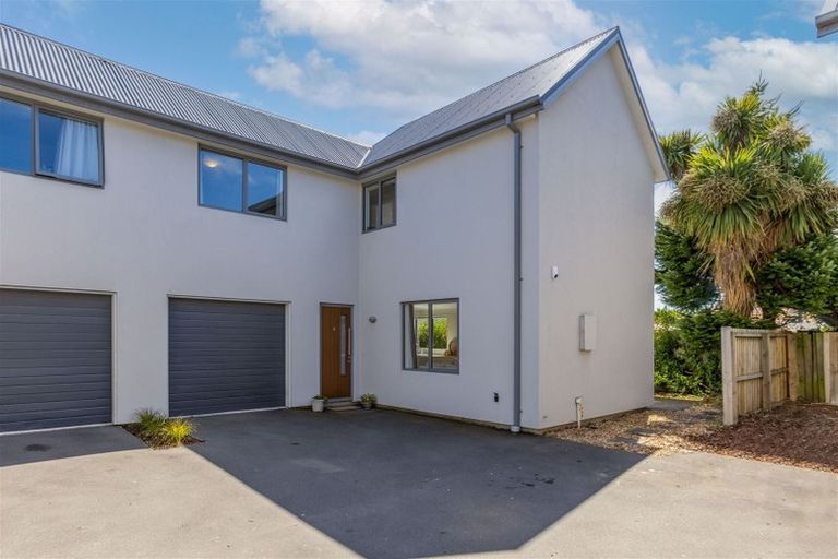 Photo of property in 1/37 Huxley Street, Sydenham, Christchurch, 8023