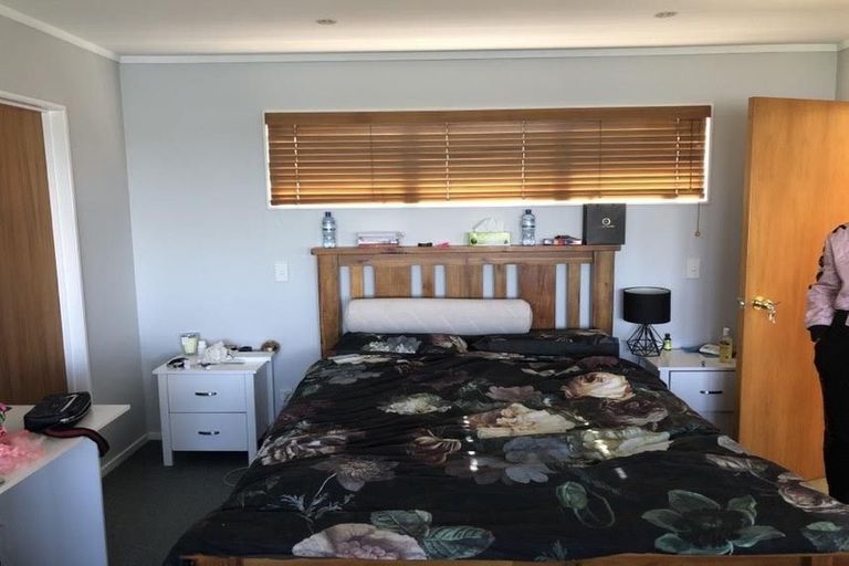 Photo of property in 157 West Harbour Drive, West Harbour, Auckland, 0618
