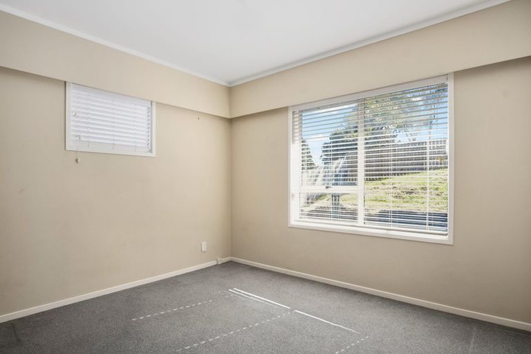 Photo of property in 9 Simon Ellice Drive, Bayview, Auckland, 0629