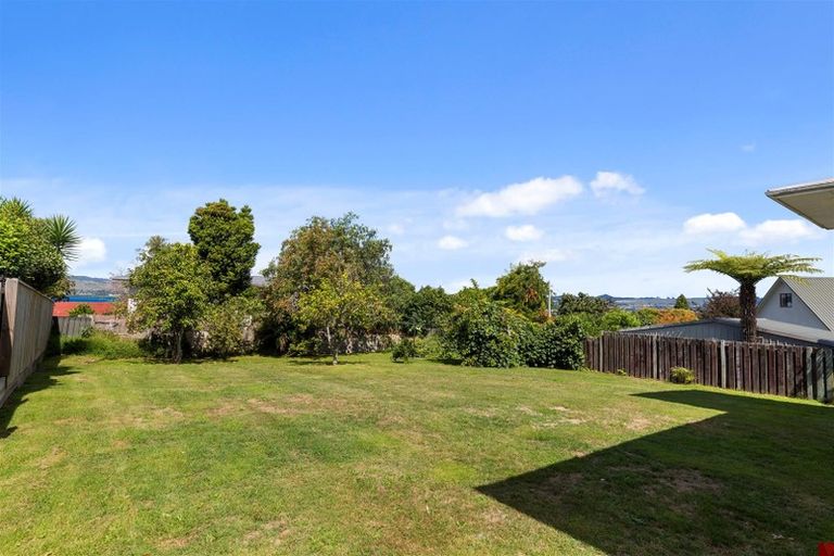 Photo of property in 11 Grand Vue Road, Kawaha Point, Rotorua, 3010