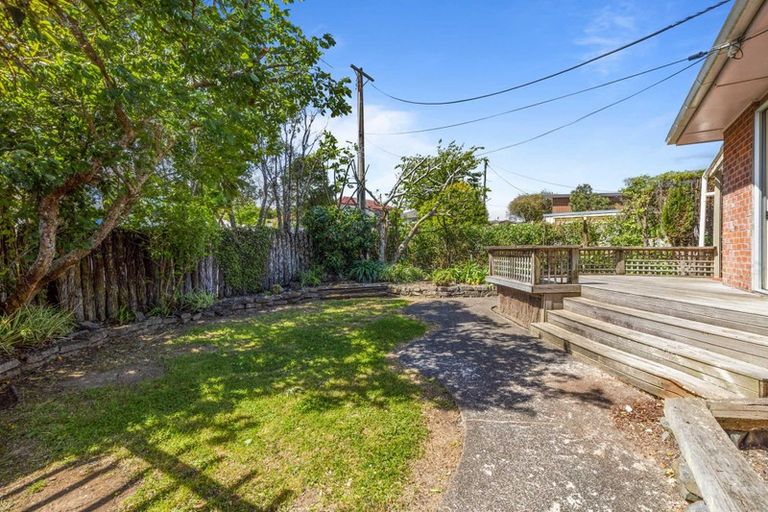 Photo of property in 20 Spencer Road, Pinehill, Auckland, 0632