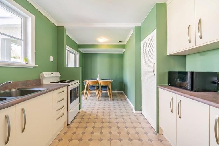 Photo of property in 32 Murray Street, Wallaceville, Upper Hutt, 5018