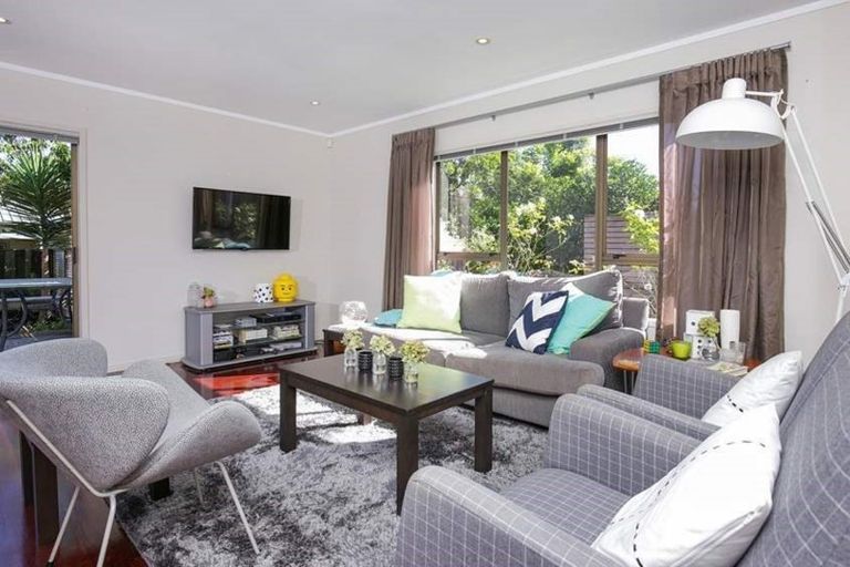 Photo of property in 4/8 Brook Street, Milford, Auckland, 0620