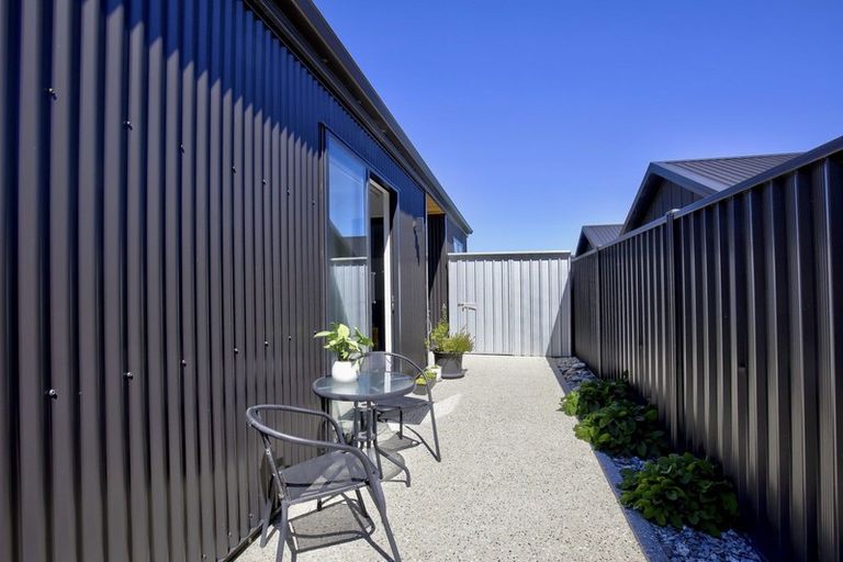 Photo of property in 5 Hicks Road, Lower Shotover, Queenstown, 9304