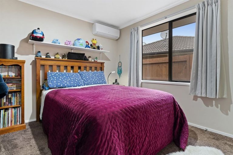 Photo of property in 10 Roxbury Place, Papamoa Beach, Papamoa, 3118