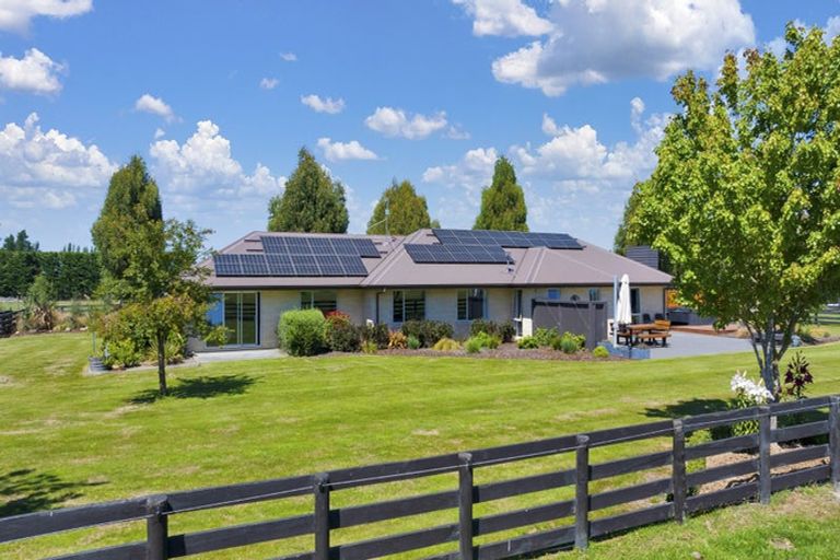 Photo of property in 674 Barkers Road, Loburn, Rangiora, 7472