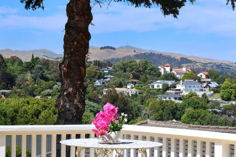 Photo of property in 4/34 Busby Hill, Havelock North, 4130