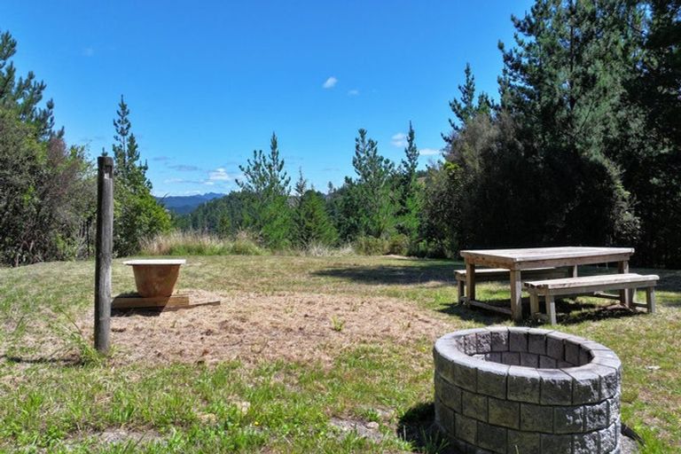 Photo of property in 3244 Ngahape Road, Stronvar, Masterton, 5890