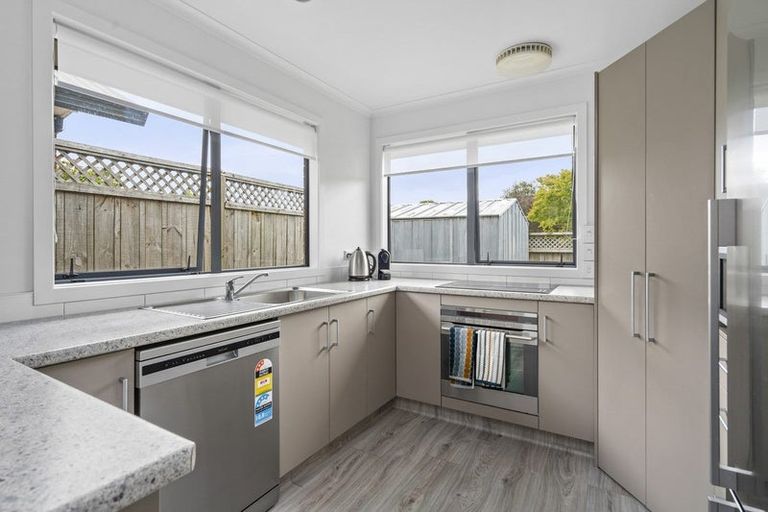 Photo of property in 5 Bronte Place, Leamington, Cambridge, 3432