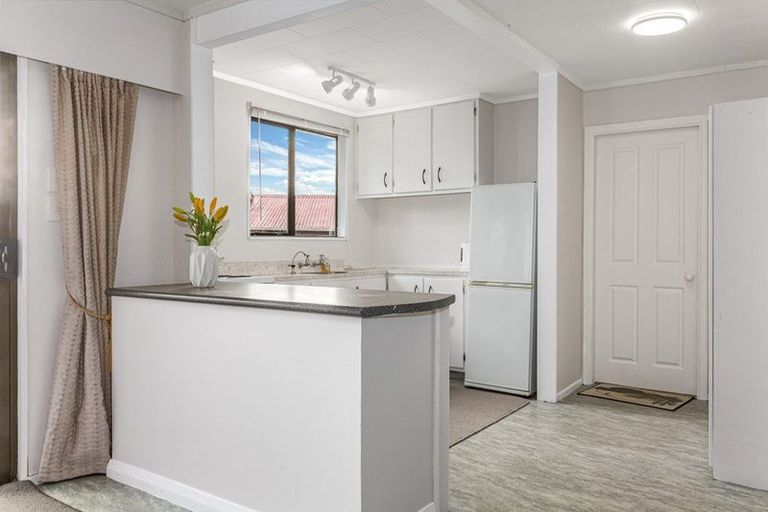 Photo of property in 11b Pump Lane, Whitby, Porirua, 5024