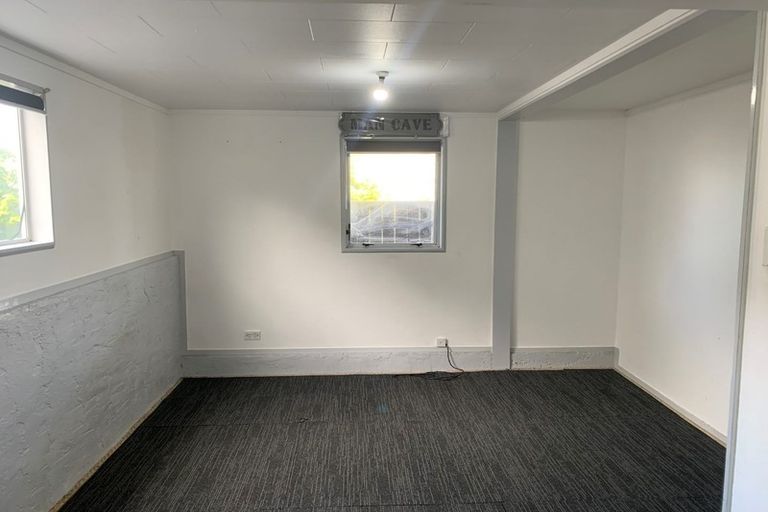 Photo of property in 29 Erris Street, Johnsonville, Wellington, 6037