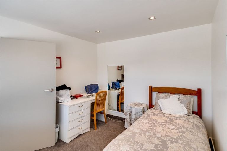 Photo of property in 90 Simla Avenue, Havelock North, 4130