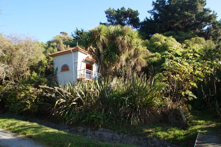 Photo of property in 44a Aratoro Place, Mount Pleasant, Christchurch, 8081