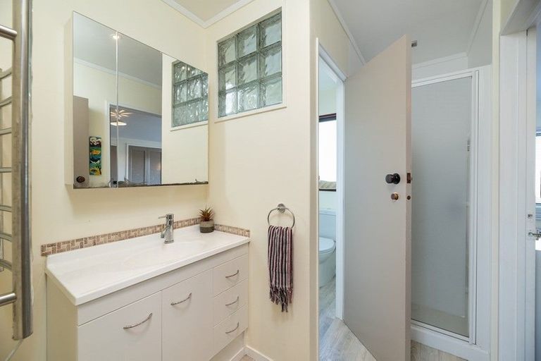 Photo of property in 52b Millers Road, Brookfield, Tauranga, 3110