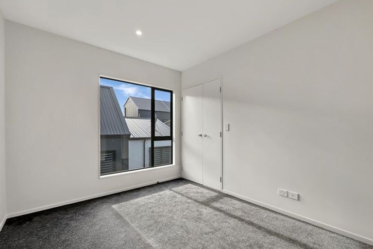 Photo of property in 52 Ara Mara Hua, Henderson, Auckland, 0612