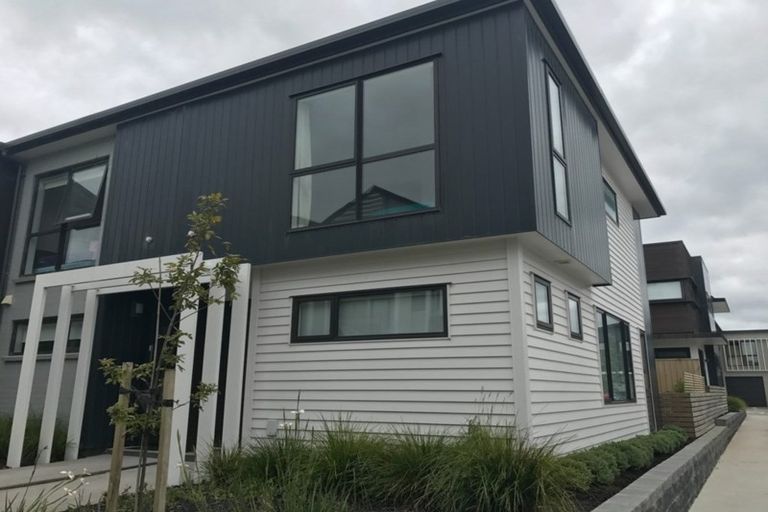 Photo of property in 41 Carder Court, Hobsonville, Auckland, 0618