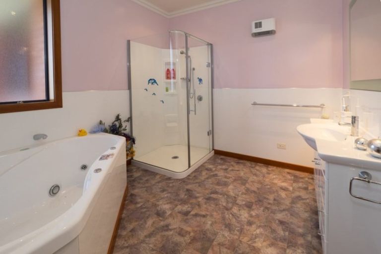 Photo of property in 68 Grahams Road, Tinwald, Ashburton, 7774