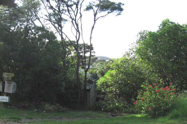 Photo of property in 17 Crescent Road West, Ostend, Waiheke Island, 1081