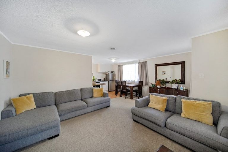 Photo of property in 2/136 Buckland Road, Mangere East, Auckland, 2024