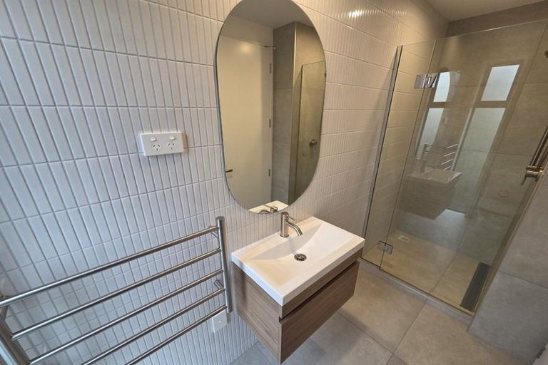 Photo of property in 5/13 Donald Place, St Albans, Christchurch, 8014