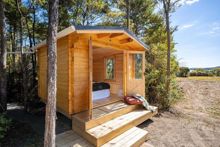 Photo of property in 15 Lancewood Lane, Pahi, Paparoa, 0571