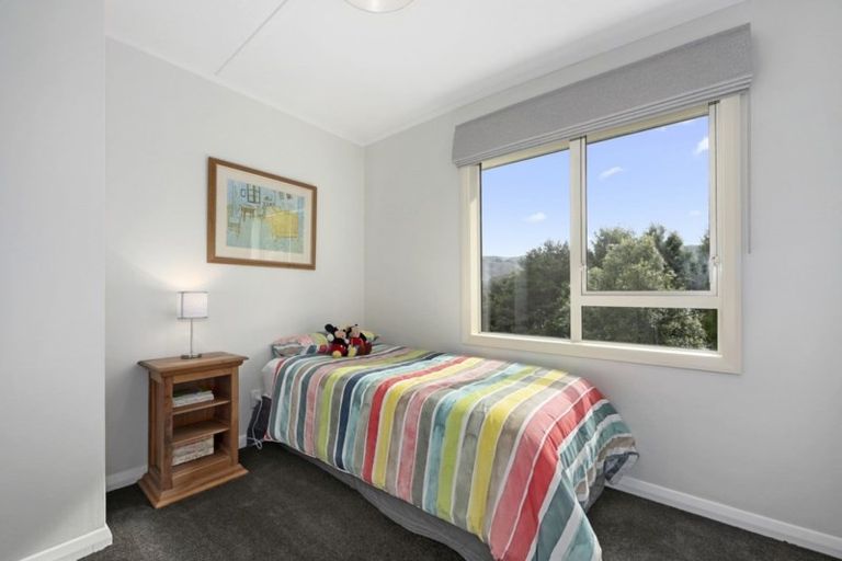 Photo of property in 74a Heretaunga Square, Silverstream, Upper Hutt, 5019