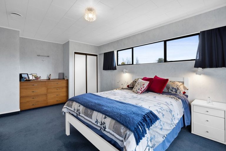 Photo of property in 20 Chartwell Drive, Eltham, 4322