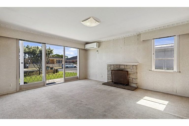 Photo of property in 1/11 Mangarata Avenue, Papatoetoe, Auckland, 2025