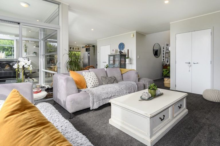 Photo of property in 7 Tory Way, Omokoroa, 3114