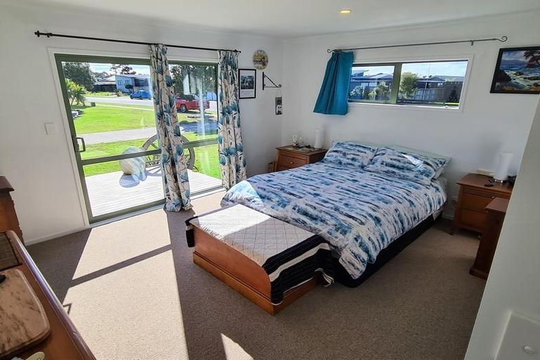 Photo of property in 192 Ngaio Drive, Matarangi, Whitianga, 3592