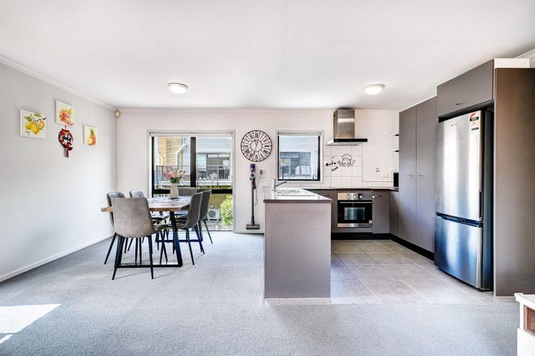 Photo of property in St Claire Village, 54/172 Mcleod Road, Te Atatu South, Auckland, 0610