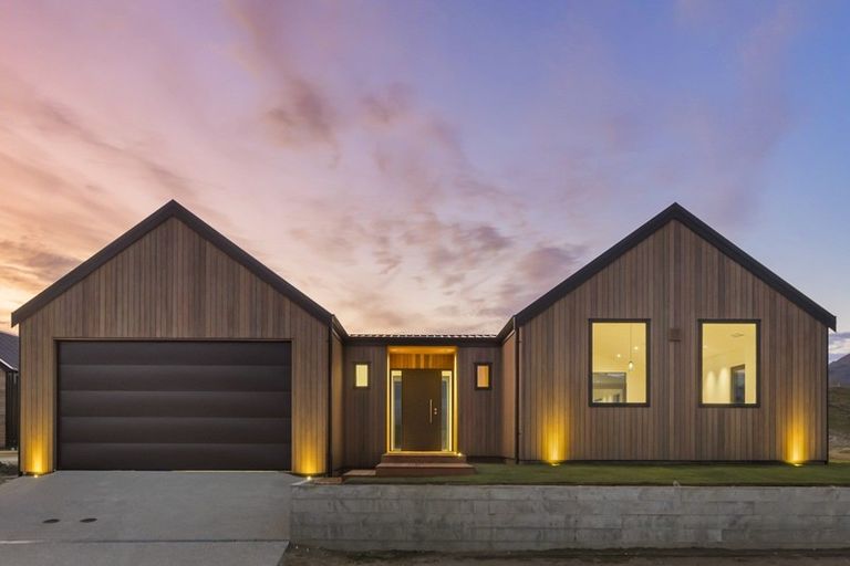 Photo of property in Northlake, 5 Cambrian Street, Wanaka, 9305