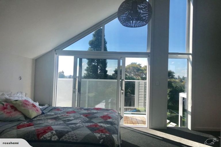 Photo of property in 124a Beerescourt Road, Beerescourt, Hamilton, 3200