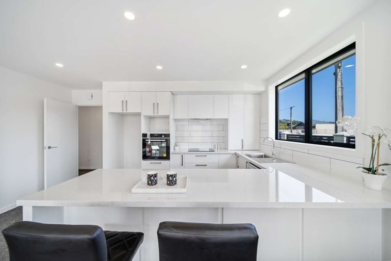 Photo of property in 5a Church Street, Mosgiel, 9024